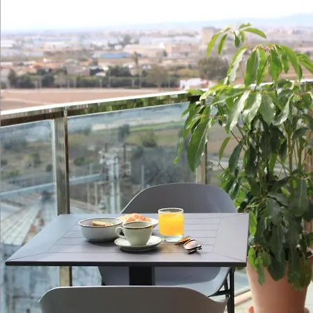 Apartment Oceanographic 1 Bedroom Apartment With Balcony & Sea View
